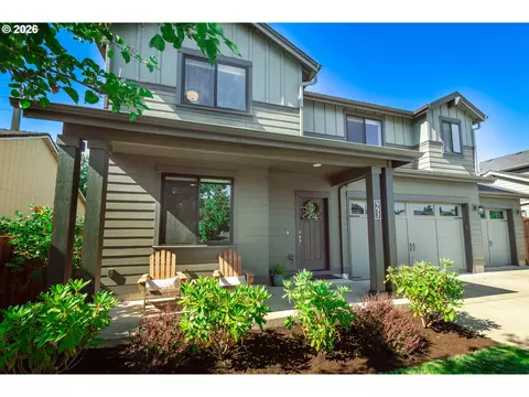 Exterior - 993 Tyson Ln, Eugene, OR 97404 photo 2 of 6