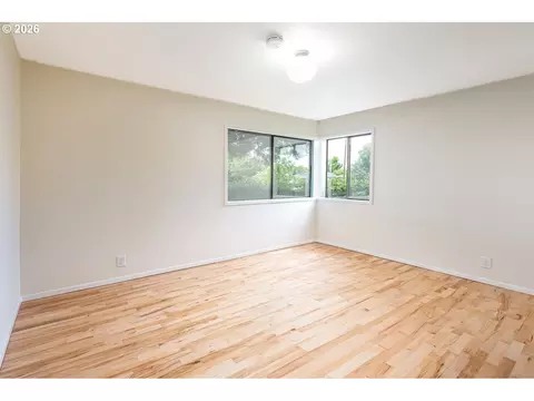1404 Centennial Blvd, Springfield, OR 97477 photo 11