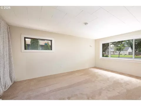 1404 Centennial Blvd, Springfield, OR 97477 photo 13