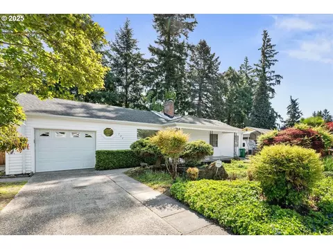 722 SE 113th Ave, Portland, OR 97216