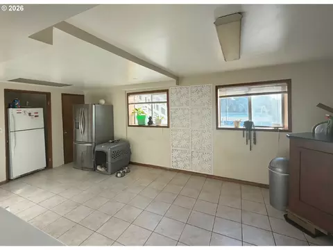 Other - 5321 SE Welch Rd, Gresham, OR 97080 photo 16 of 19