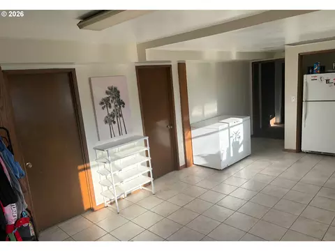 Other - 5321 SE Welch Rd, Gresham, OR 97080 photo 17 of 19