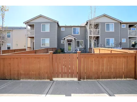 7110 NE 155th Pl, Vancouver, WA 98682