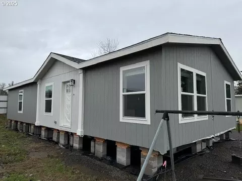 40000 Stayton Scio Loop #13, Scio, OR 97374