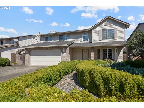 11906 NE 46th St, Vancouver, WA 98682