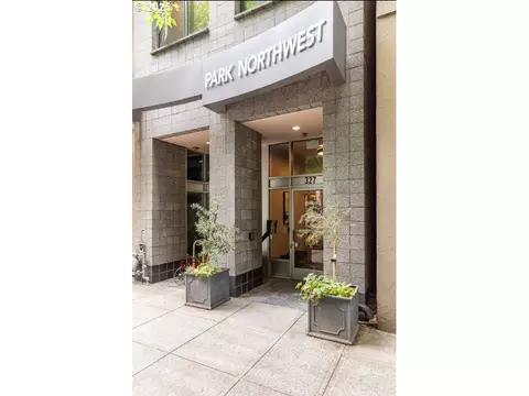 327 NW Park Ave # 3A, Portland, OR 97209
