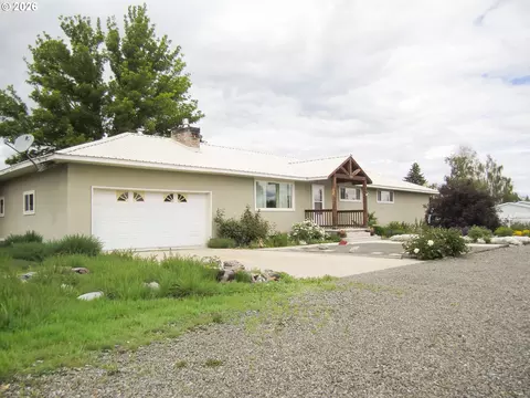 2305 16th St, Baker City, OR 97814
