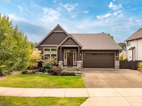 5128 E Longest Dr, Newberg, OR 97132