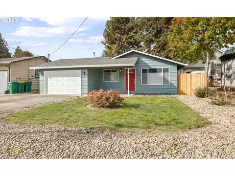 1822 Hawthorne St, Forest Grove, OR 97116