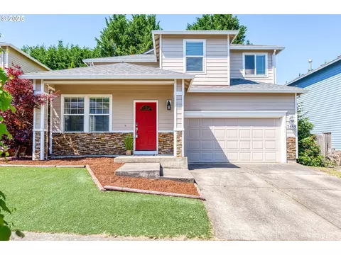 17555 SW Dodson Dr, Sherwood, OR 97140
