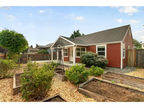 6416 SE Lambert St, Portland, OR 97206