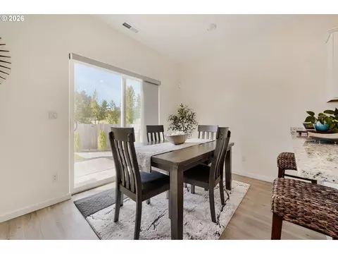 4087 SW 42nd St, Gresham, OR 97080 photo 9