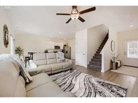 4087 SW 42nd St, Gresham, OR 97080 photo 11