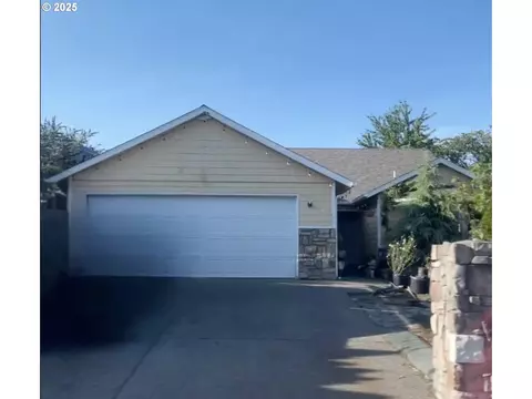 4385 SE Mahrt Ave, Salem, OR 97317