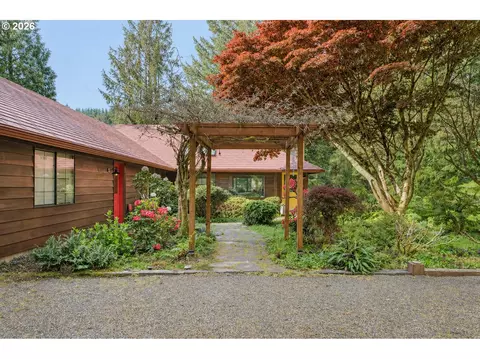 Exterior - 89366 Dahlin Rd, Florence, OR 97439 photo 5 of 14