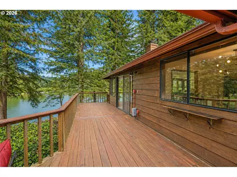 Exterior - 89366 Dahlin Rd, Florence, OR 97439 photo 6 of 14