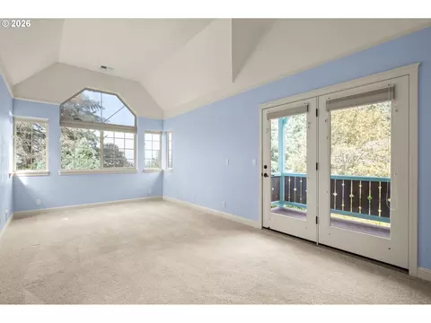 Bedroom - 3046 Summit Sky Blvd, Eugene, OR 97405 photo 3 of 10