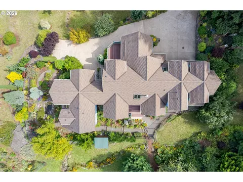 View/Area - 3046 Summit Sky Blvd, Eugene, OR 97405 photo 1 of 2