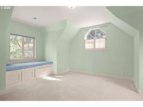 Bedroom - 3046 Summit Sky Blvd, Eugene, OR 97405 photo 8 of 10