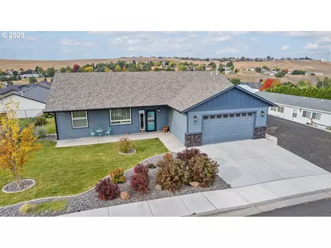 692 SW Runnion Ave, Pendleton, OR 97801