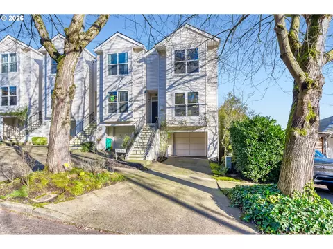 5036 SW View Point Ter, Portland, OR 97239