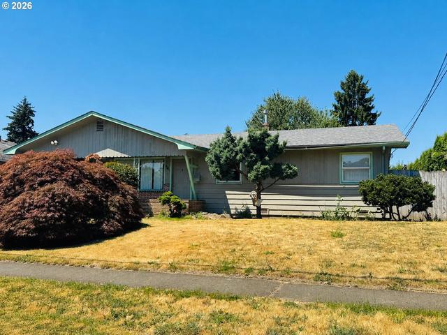 641 Bryan St, Woodburn, OR 97071