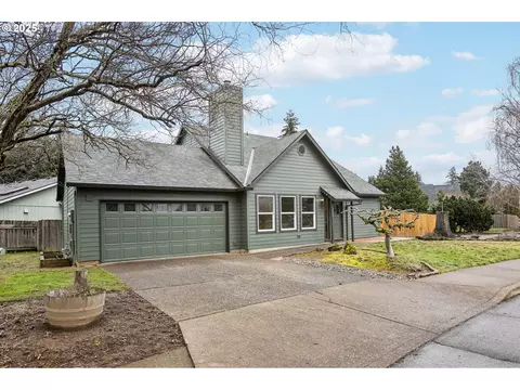 13270 SW Brittany Dr, Portland, OR 97223