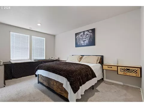 2743 V St, Springfield, OR 97477 photo 13