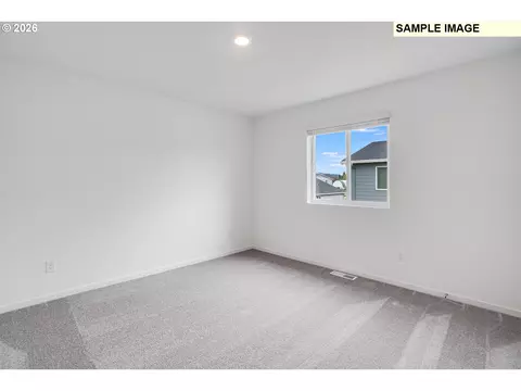 Bedroom - 5775 Durst St, Eugene, OR 97402 photo 2 of 4