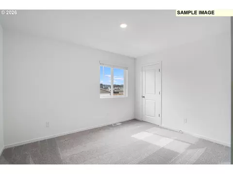 Bedroom - 5775 Durst St, Eugene, OR 97402 photo 4 of 4
