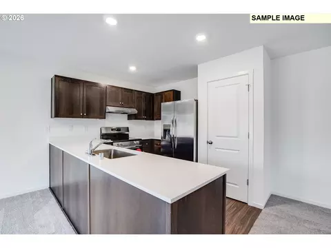 Kitchen - 5775 Durst St, Eugene, OR 97402 photo 1 of 1