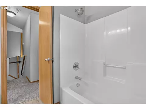 18359 Davis St, Sandy, OR 97055 photo 26