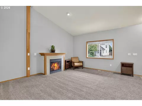 18359 Davis St, Sandy, OR 97055 photo 5
