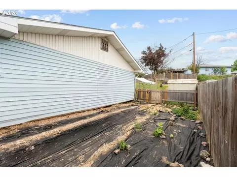 Exterior - 548 NE Fir St, Pilot Rock, OR 97868 photo 1 of 7