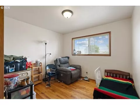 Bedroom - 548 NE Fir St, Pilot Rock, OR 97868 photo 3 of 3