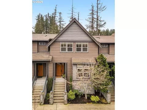 10480 SW Windwood Way, Portland, OR 97225