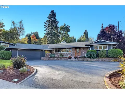 6820 SW Dover St, Portland, OR 97225