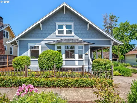 545 NE Jackson St, Hillsboro, OR 97124