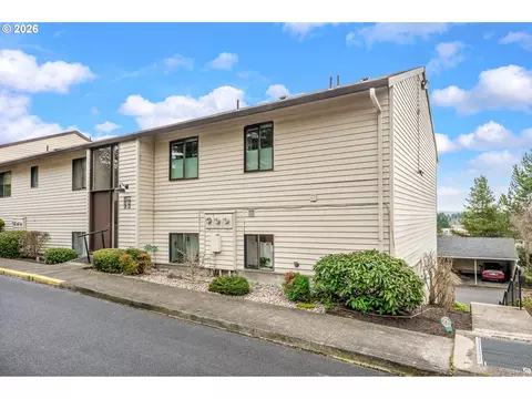 12160 SW Royal Ct #D, King City, OR 97224