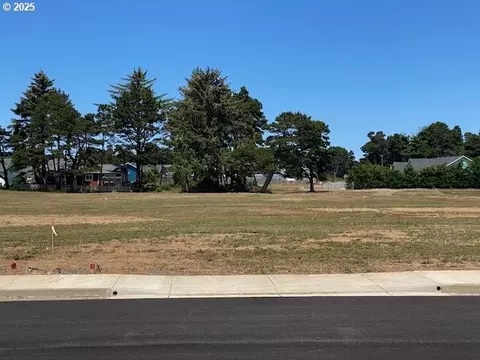 shearwater cir, Bandon, OR 97411