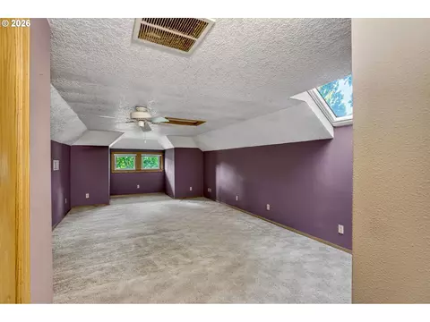 Bedroom - 3678 W Powell Loop, Gresham, OR 97030 photo 3 of 4