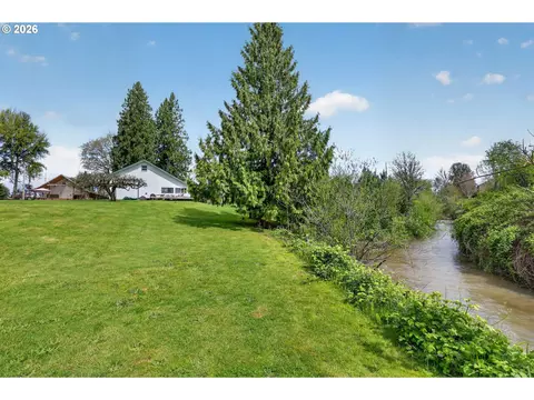 Exterior - 3678 W Powell Loop, Gresham, OR 97030 photo 21 of 24