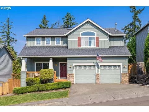 2216 NE 158th St, Vancouver, WA 98686