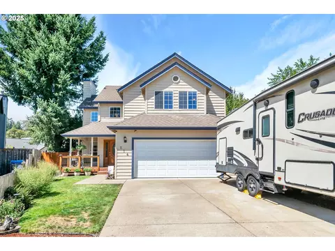114 Calumet Cir, Eugene, OR 97401