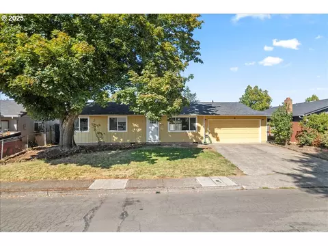 4655 Crown Ct, Salem, OR 97301