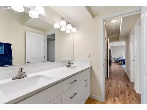 959 SE Windsong Dr, Cascade Locks, OR 97014 photo 29