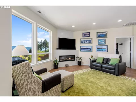 959 SE Windsong Dr, Cascade Locks, OR 97014 photo 6