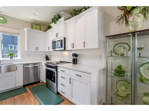 959 SE Windsong Dr, Cascade Locks, OR 97014 photo 11