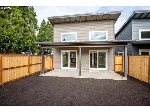 Exterior - 1384 Jacobs Dr, Eugene, OR 97402 photo 2 of 2
