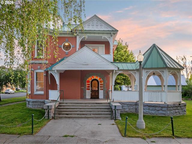 1503 2nd St, Baker City, OR 97814